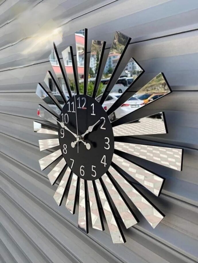 Horloge papillon argenté - Image 5