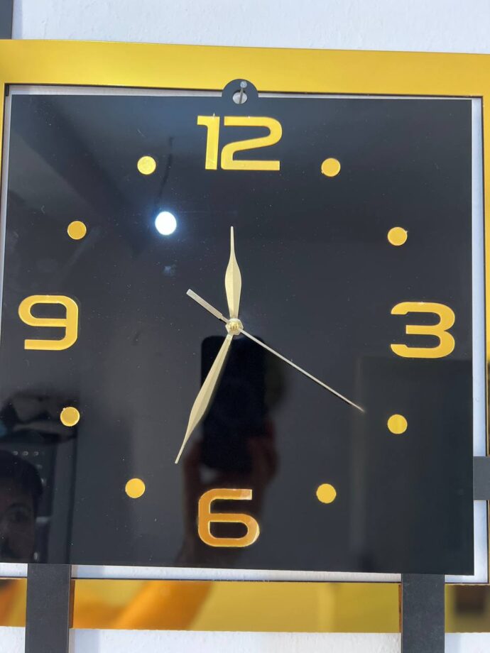 ⁦Horloge carrés miroirs⁩ - الصورة ⁦4⁩